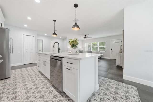 7033 HIBISCUS AVENUE S, South Pasadena, FL 33707