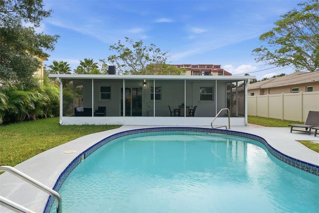 7033 HIBISCUS AVENUE S, South Pasadena, FL 33707