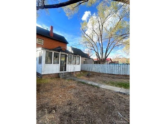 531 E St, Salida, CO 81201