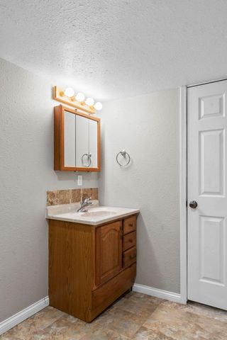 632 7th Avenue S, Hopkins, MN 55343