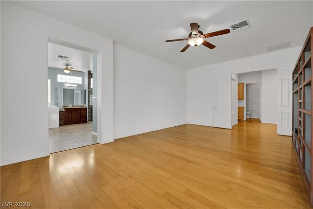 2910 Maffie Street, Henderson, NV 89052