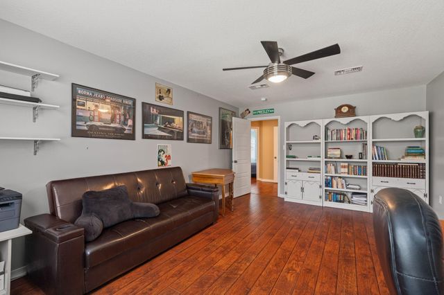 305 Pine Ridge Dr., Petal, MS 39465