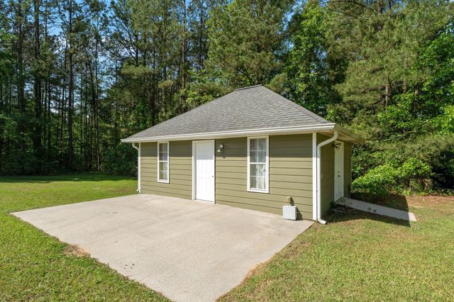 305 Pine Ridge Dr., Petal, MS 39465