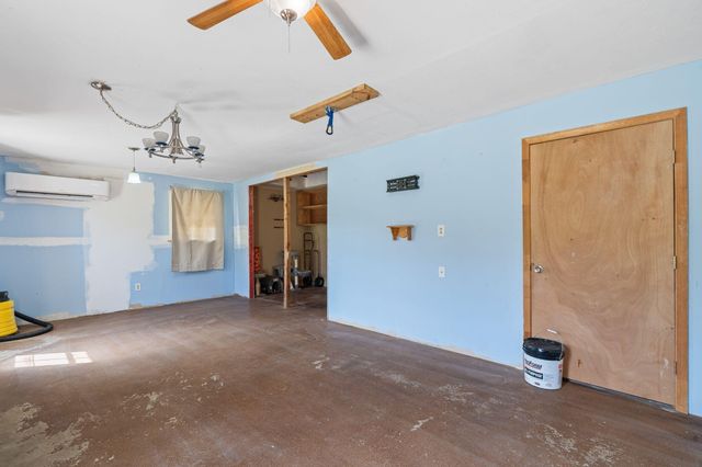 305 Pine Ridge Dr., Petal, MS 39465