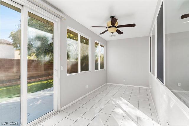 6020 Old Vines Street, North Las Vegas, NV 89081