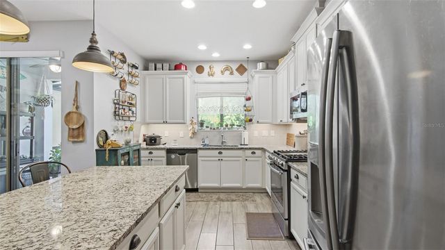 212 EVERTREE LOOP, Sanford, FL 32771