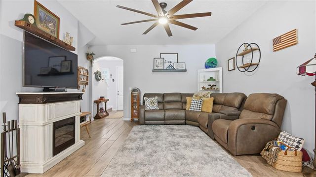 212 EVERTREE LOOP, Sanford, FL 32771