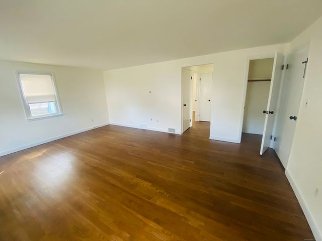 35 Harding Avenue, Stratford, CT 06615