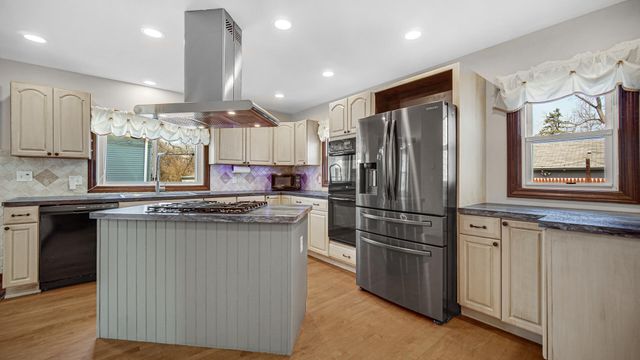 808 E 3rd Street, Hobart, IN 46342