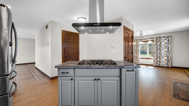 808 E 3rd Street, Hobart, IN 46342