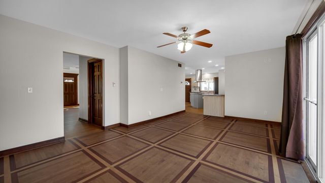 808 E 3rd Street, Hobart, IN 46342