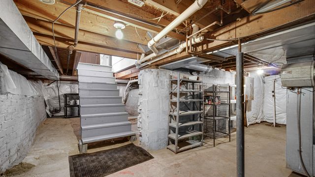 808 E 3rd Street, Hobart, IN 46342