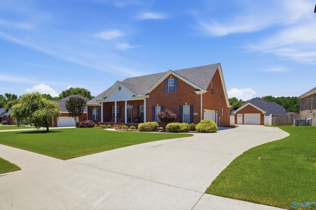 128 Spearpoint Lane, Meridianville, AL 35759