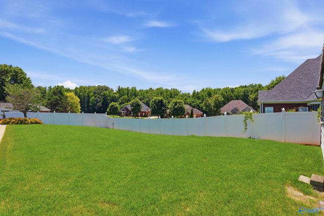 128 Spearpoint Lane, Meridianville, AL 35759