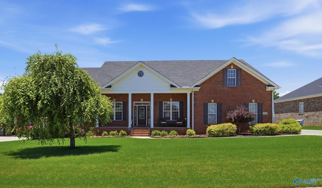 128 Spearpoint Lane, Meridianville, AL 35759