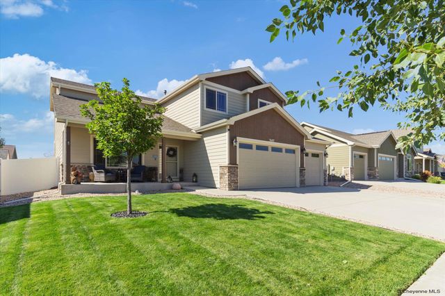 3607 THOMAS RD, Cheyenne, WY 82009