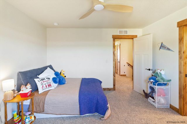 3607 THOMAS RD, Cheyenne, WY 82009