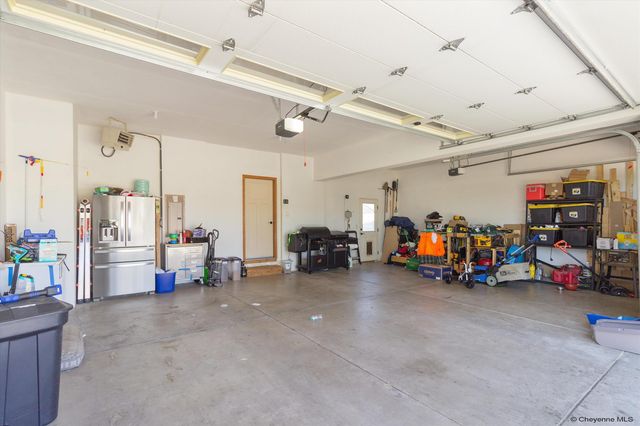 3607 THOMAS RD, Cheyenne, WY 82009