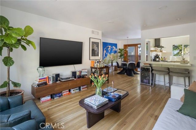 6400 Primrose 21, Los Angeles, CA 90068