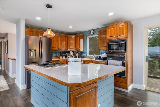 110 E Havenridge Drive, Union, WA 98589