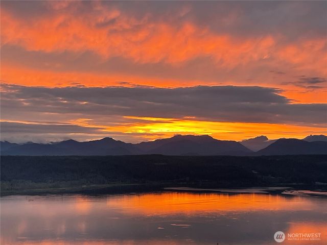 110 E Havenridge Drive, Union, WA 98589