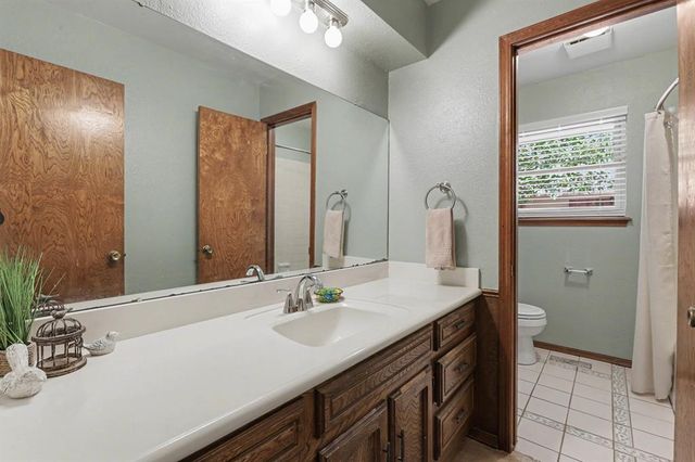 2808 Gettysburg Road, Edmond, OK 73013