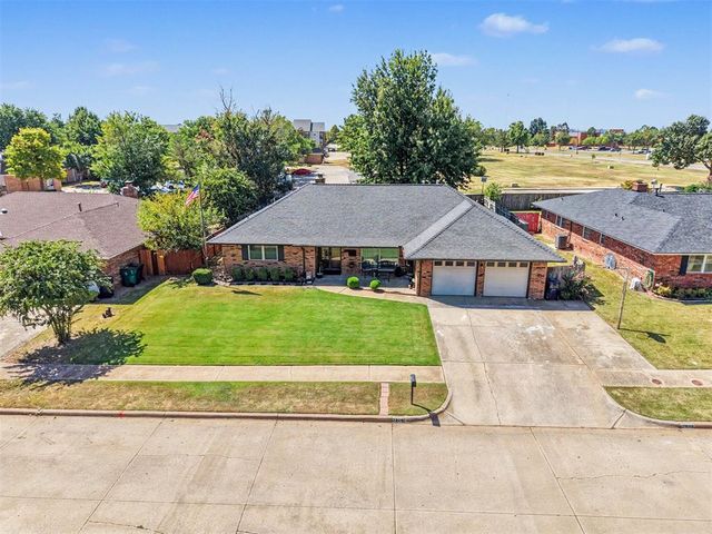 2808 Gettysburg Road, Edmond, OK 73013