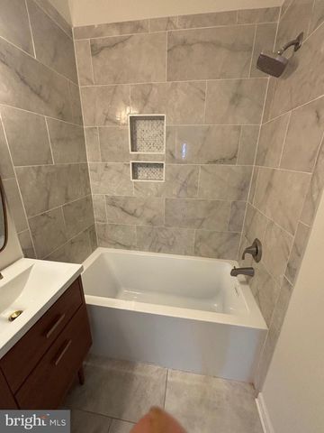 4210 4TH ST NW, Washington, DC 20011