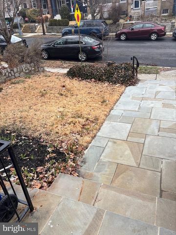 4210 4TH ST NW, Washington, DC 20011