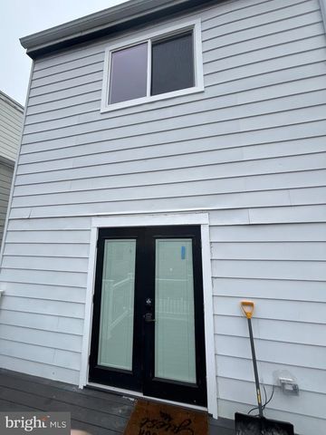 4210 4TH ST NW, Washington, DC 20011