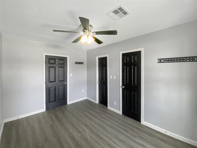 1201 Fm-517, Dickinson, TX 77539