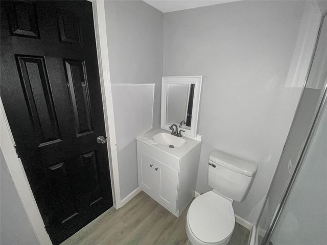 1201 Fm-517, Dickinson, TX 77539