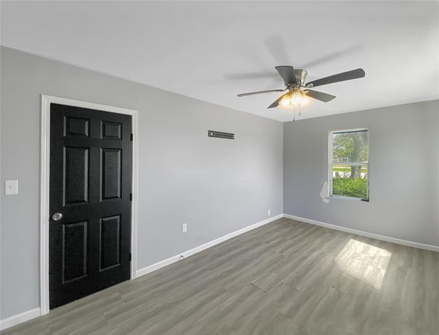 1201 Fm-517, Dickinson, TX 77539