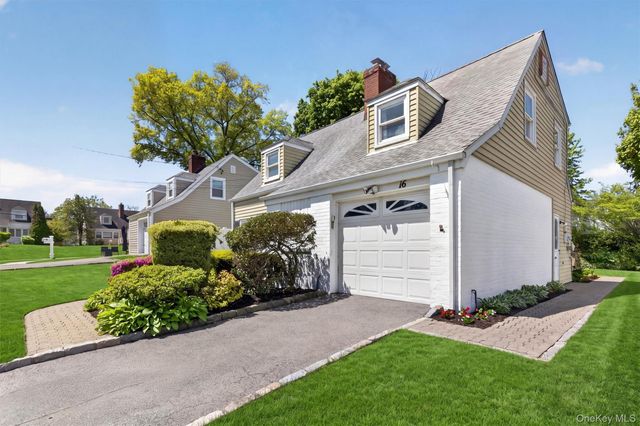 16 Roy Place, Eastchester, NY 10709
