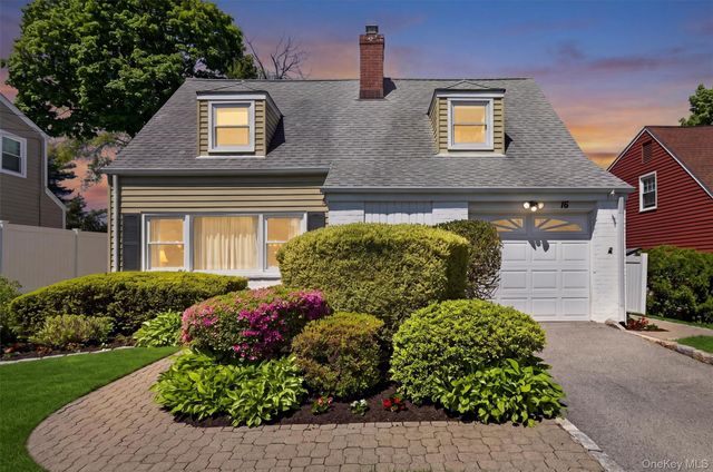 16 Roy Place, Eastchester, NY 10709