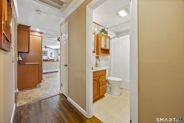 59 Cross Drive, East Hartford, CT 06118