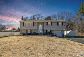 59 Cross Drive, East Hartford, CT 06118