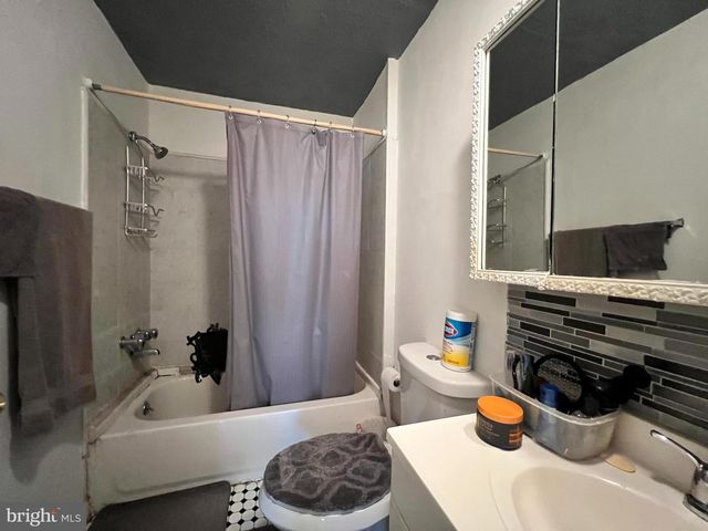 101-A LINCOLN AVE, Yeadon, PA 19050