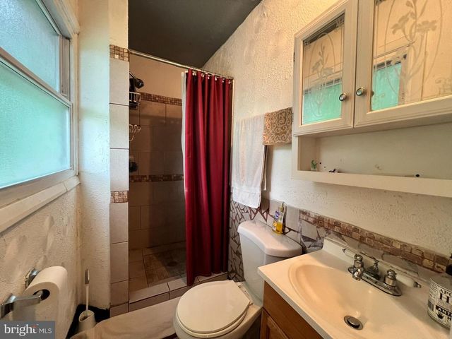 101-A LINCOLN AVE, Yeadon, PA 19050
