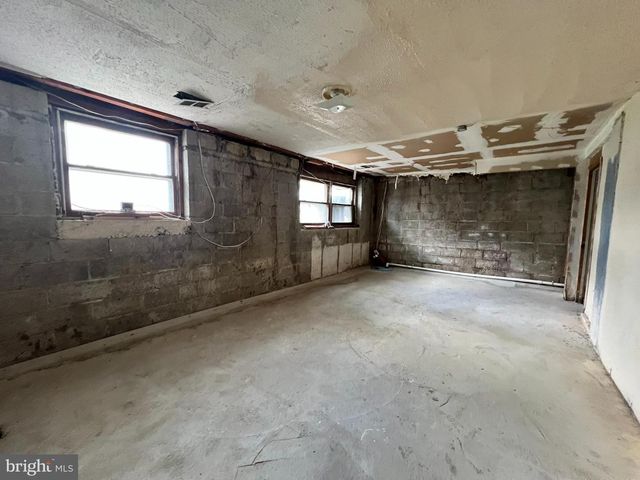 101-A LINCOLN AVE, Yeadon, PA 19050