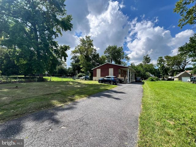 101-A LINCOLN AVE, Yeadon, PA 19050