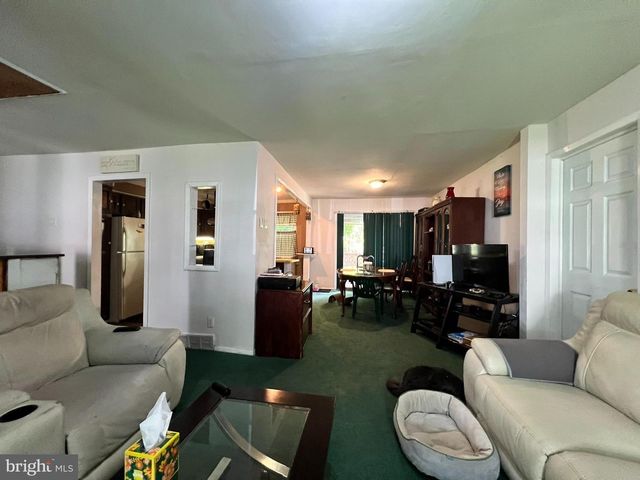 101-A LINCOLN AVE, Yeadon, PA 19050
