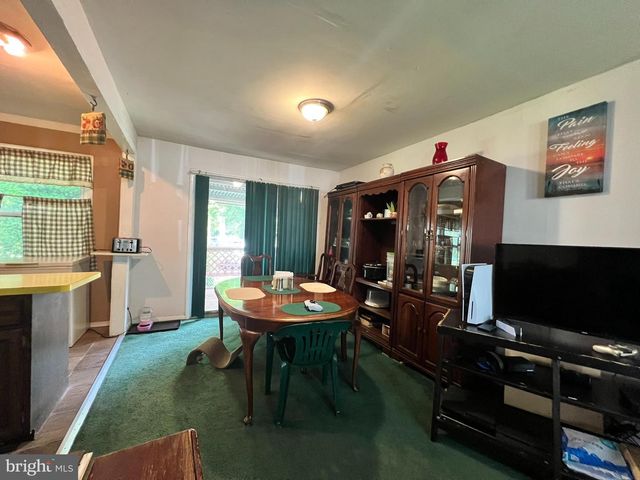101-A LINCOLN AVE, Yeadon, PA 19050