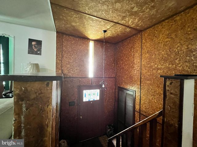 101-A LINCOLN AVE, Yeadon, PA 19050
