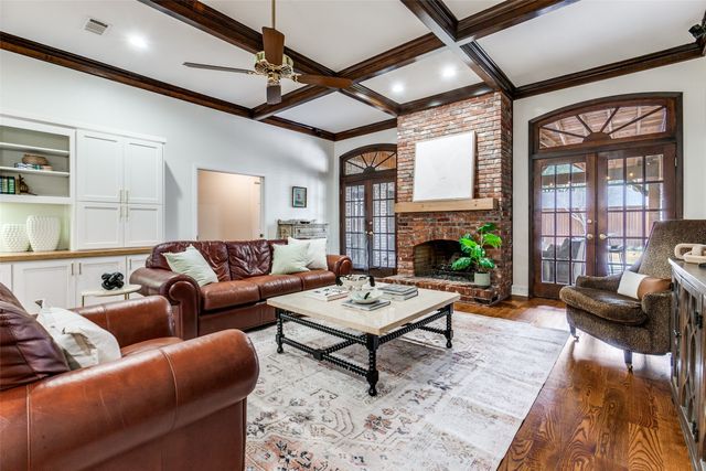 9203 Alta Oaks Drive, Dallas, TX 75243