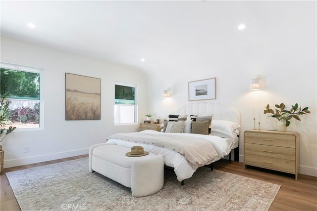2171 W 26th Place, Los Angeles, CA 90018
