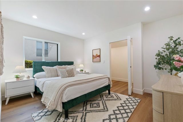 2171 W 26th Place, Los Angeles, CA 90018
