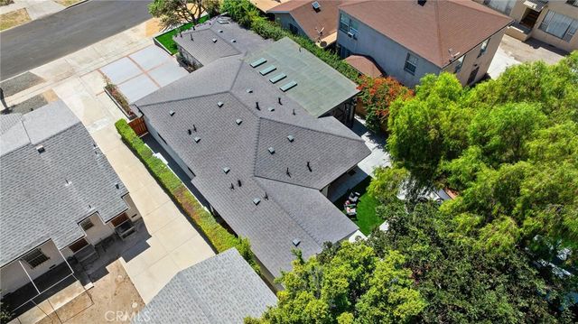 2171 W 26th Place, Los Angeles, CA 90018