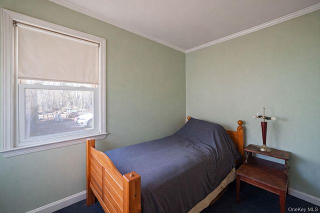 38 Miller Place Middle Island Road, Mount Sinai, NY 11766