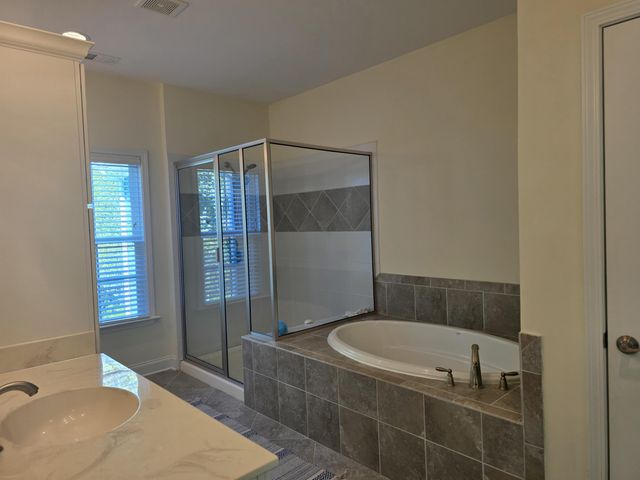 2536 Kings Gate Lane, Mount Pleasant, SC 29466